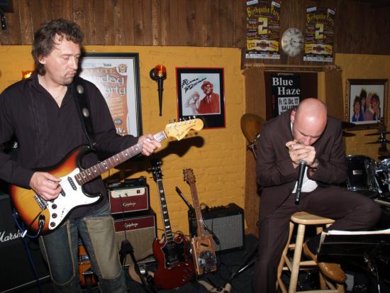 Blue Haze Salute-Club